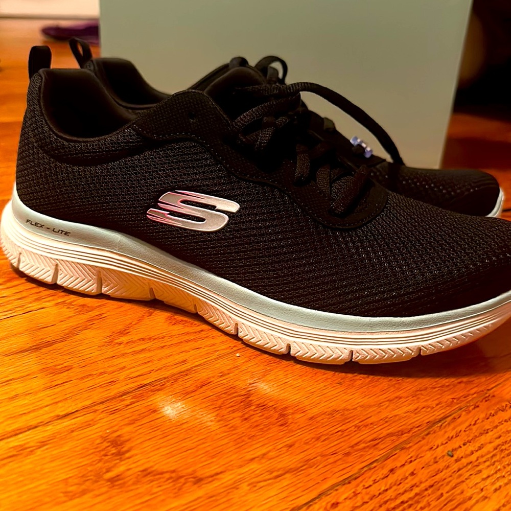 Sketchers FlexAppeal 4.0 air-cooled memory foam